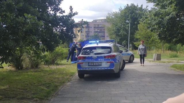 Ciało w okolicach Rubinowego Stawu na Słonecznym zauważyli przechodnie, który poinformowali policję.