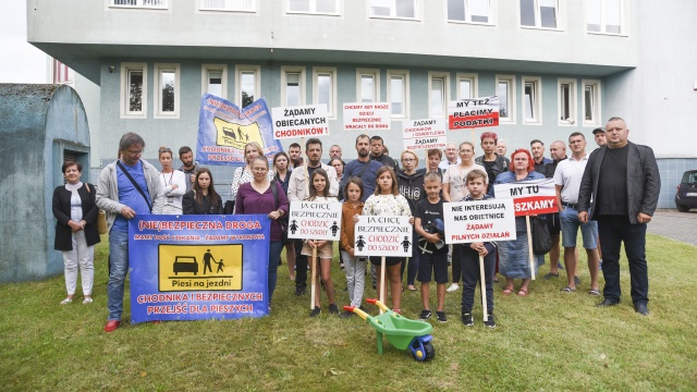 Nie chcemy żebyście się kłócili, chcemy żebyście byli tutaj dla nas - takie hasła padały podczas sesji w Goleniowie.