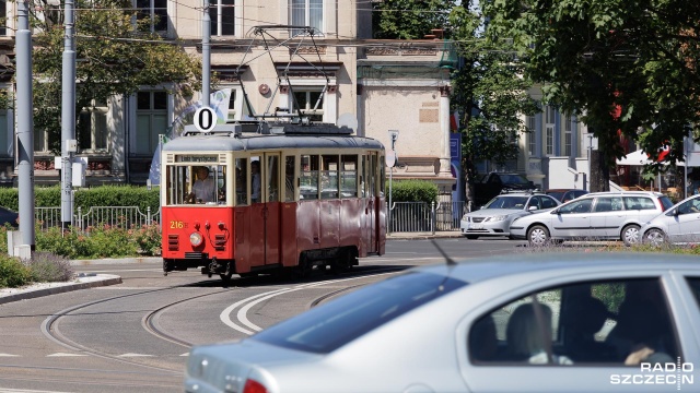 Szczecińska linia turystyczna 0 kursować będzie w każdą niedzielę do końca sierpnia. Obsługiwana jest taborem historycznym.