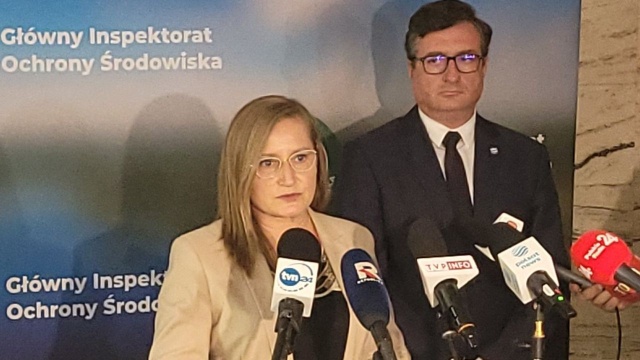 Zastępczyni Głównego Inspektora Ochrony Środowiska, Magda Gosk powiedziała, że instytucja bada, dlaczego w Odrze doszło do masowego śnięcia ryb. W prace zaangażowano też wojewódzkie inspektoraty, Wody Polskie i samorządy.