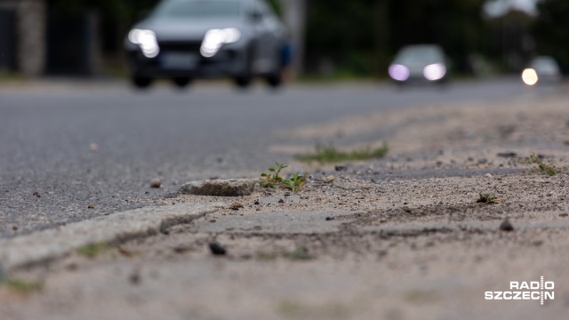 Zalane piwnice i podwórka domów jednorodzinnych mieszkańców szczecińskich Zdrojów. Taki krajobraz widnieje w tej części miasta, każdorazowo po większych opadach deszczu.