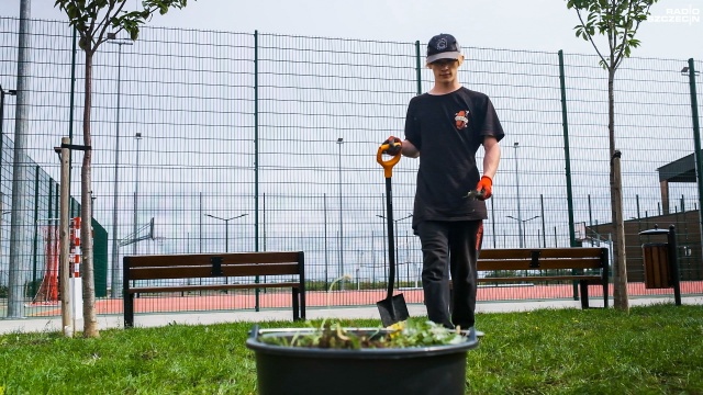 Gminny Ośrodek Kultury Sportu i Rekreacji w Przecławiu wypróbował program Pierwsza praca. Był on skierowany do osób, które nie ukończyły jeszcze 18 lat.