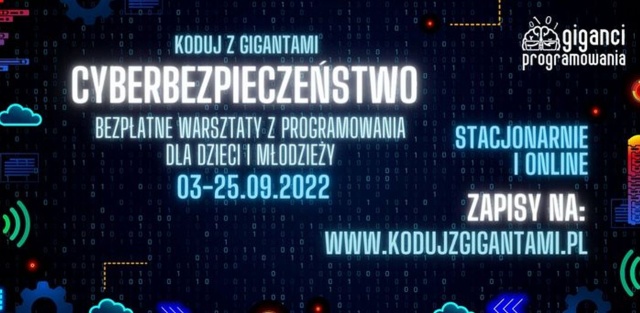 Starsi i młodsi kodują w Szczecinie na bezpłatnych warsztatach programistycznych dla dzieci i młodzieży.