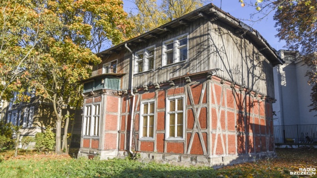 Wiemy co powstanie w jednym z najciekawszych szczecińskich budynków. To zabytkowa 150-letnia willa przy ul. Mickiewicza 1. Na wpół drewniany budynek przez ostatnie lata stał pusty.