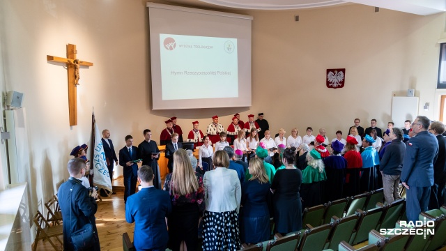 Uroczysta inauguracja roku akademickiego odbyła się na Wydziale Teologicznym Uniwersytetu Szczecińskiego. Pierwszy rok studiów rozpoczęło 17 studentów, w tym - 7 kleryków.