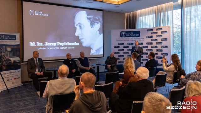 Konferencja Błogosławiony ks. Jerzy Popiełuszko - bohater i męczennik naszych czasów [ZDJĘCIA]