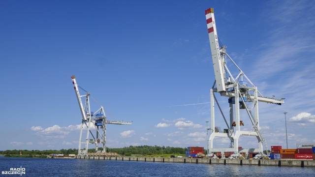 Mimo iż w szczecińskim porcie nie ma jeszcze nabrzeży przystosowanych do 12,5 metra, to port już korzysta na pogłębieniu toru wodnego.