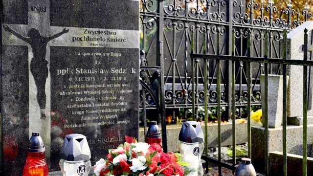 Zachodniopomorska Brygada Wojsk Obrony Terytorialnej pamięta o swoim patronie. Przed dniem Wszystkich Świętych żołnierze odwiedzili grób ppłk Stanisława Jerzego Sędziaka.