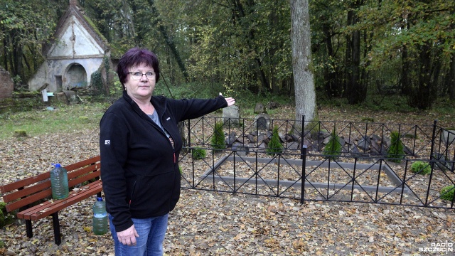 W Iglicach, koło Reska powstanie lapidarium upamiętniające żołnierzy z 3. Pułku Ułanów z 1. Warszawskiej Brygady Kawalerii, którzy stacjonowali we wsi po 1945 roku i zostali w niej pochowani.