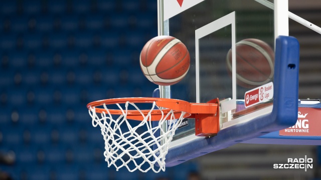Koszykarze PGE Spójni i Kinga odnieśli zwycięstwa w rozgrywkach o mistrzostwo Polski.