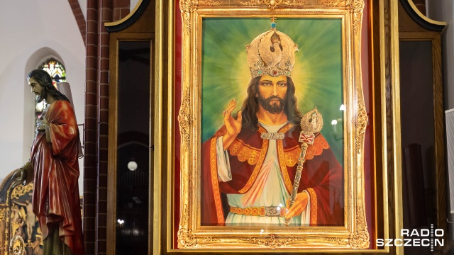 Dziś uroczystość Jezusa Chrystusa Króla Wszechświata, którego katolicy wspominają na koniec roku kościelnego. Właśnie dziś ostania niedziela roku liturgicznego. Za tydzień rozpocznie się Adwent.