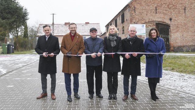 Ważna dla mieszkańców Węgorzyc droga w czwartek została oddana do użytku. O dofinansowanie na jej przebudowę gmina Osina starała się od kilku lat.