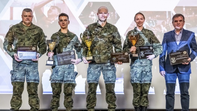 Zwycięstwo w klasyfikacji generalnej drużyn Wojsk Obrony Terytorialnej i dwójka sportowców na drugim i trzecim miejscu w najlepszej dziesiątce zawodników WOT - to tegoroczny, sportowy bilans zachodniopomorskich Terytorialsów. W dowództwie Wojsk Obrony Terytorialnej w Zegrzu ogłoszono wyniki sportowej klasyfikacji generalnej Brygad.