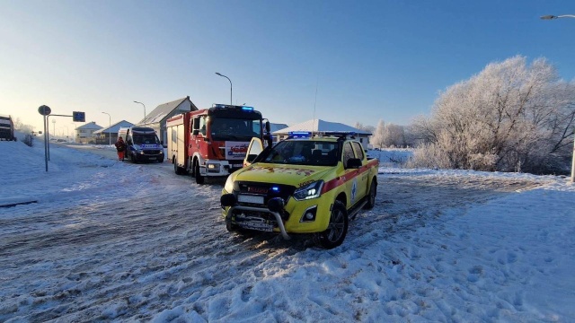 O sprawie strażaków i policję poinformował jeden z mieszkańców.