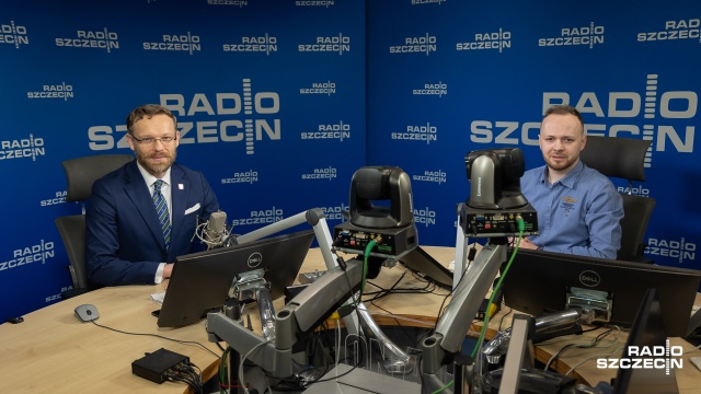 Życzyłbym sobie, żeby umowa na budowę terminala kontenerowego w Świnoujściu została podpisana jak najszybciej, ale wszystko w rękach Zarządu Portu - mówił w Rozmowach pod Krawatem wojewoda zachodniopomorski, Zbigniew Bogucki.