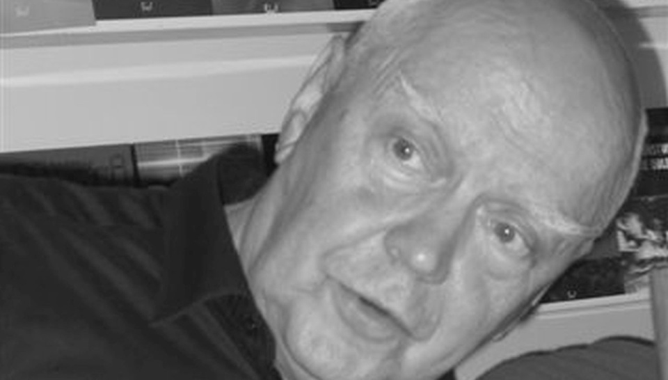 źródło: https://pl.wikipedia.org/wiki/Jaros%C5%82aw_Marek_Rymkiewicz