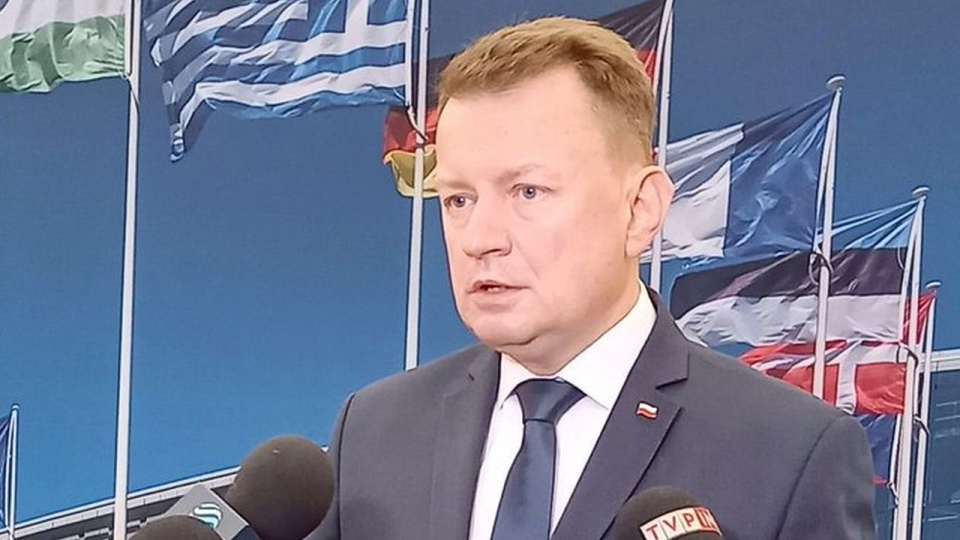 Mariusz Błaszczak powiedział, że nawet jeśli Rosja nie zaatakuje Ukrainy teraz, to nie zrezygnuje ze swoich agresywnych działań. źródło: https://twitter.com/MON_GOV_PL