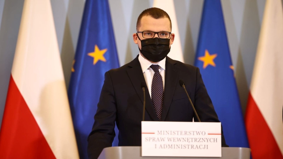 https://twitter.com/MSWiA_GOV_PL/