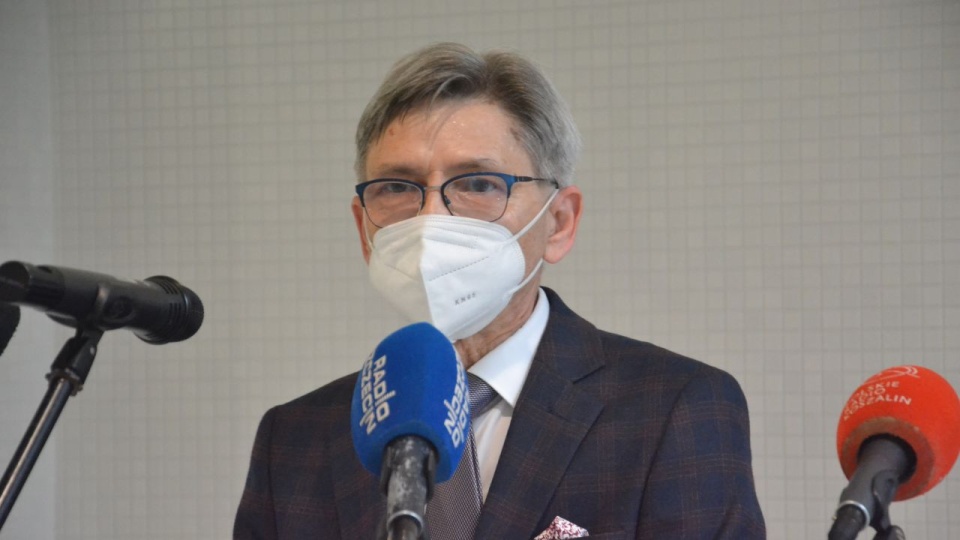 Basen solankowy, drugi z wodą słodką, a także zaplecze saun i wanny z hydromasażem - to wszystko kosztowało 15 milionów złotych. Fot. Przemysław Polanin [Radio Szczecin]