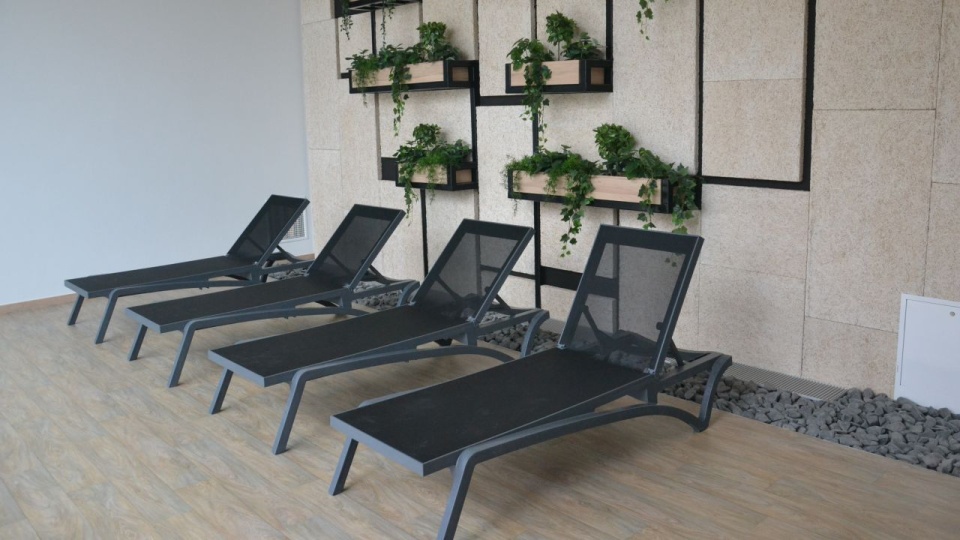 Basen solankowy, drugi z wodą słodką, a także zaplecze saun i wanny z hydromasażem - to wszystko kosztowało 15 milionów złotych. Fot. Przemysław Polanin [Radio Szczecin]