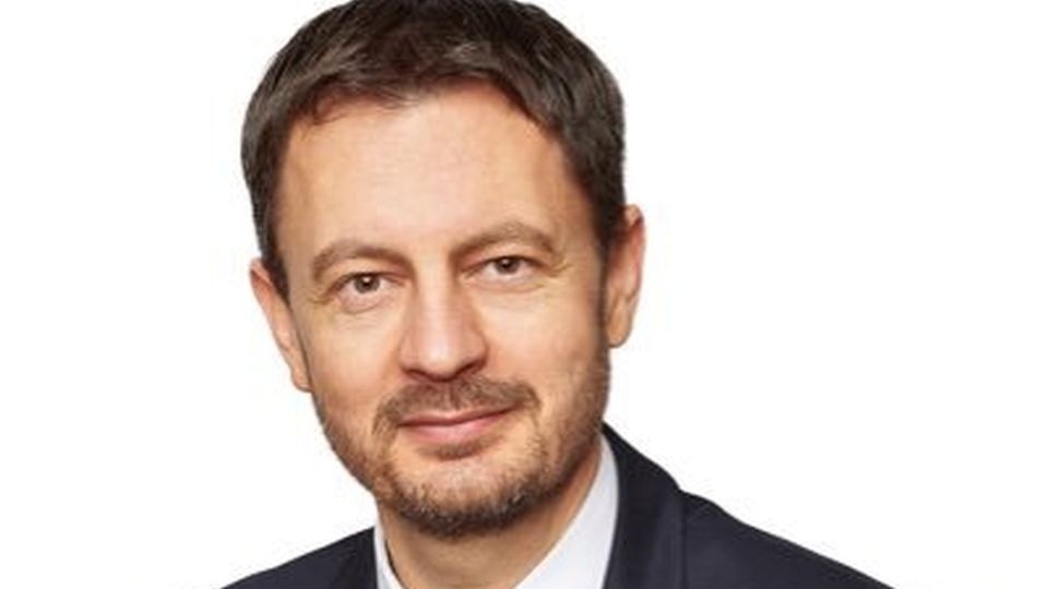 Eduard Heger potwierdził wcześniejsze doniesienia mediów, według których objęty tajemnicą transport systemu przeciwlotniczego radzieckiej produkcji na Ukrainę trwał dwa dni. źródło: https://twitter.com/eduardheger