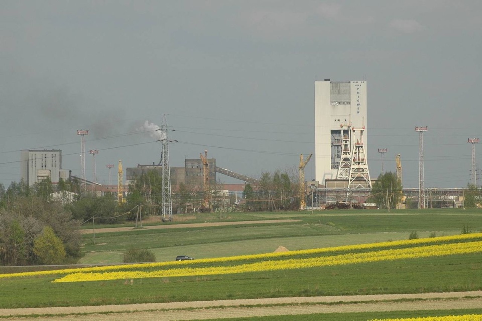 Kopalnia Węgla Kamiennego "Pniówek". Fot. https://pl.wikipedia.org/wiki/Kopalnia_W%C4%99gla_Kamiennego_%E2%80%9EPni%C3%B3wek%E2%80%9D/Petr Štefek