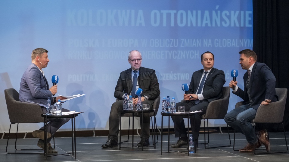 Debata w Radiu Szczecin odbyła się przy współpracy Archiwum Państwowego, Ośrodka Debaty Międzynarodowej, Instytutu Pamięci Narodowej w Szczecinie, Uniwersytetu Szczecińskiego i Archidiecezji Szczecińsko-Kamieńskiej. Fot. Wojciech Ochrymiuk [Radio Szczecin]