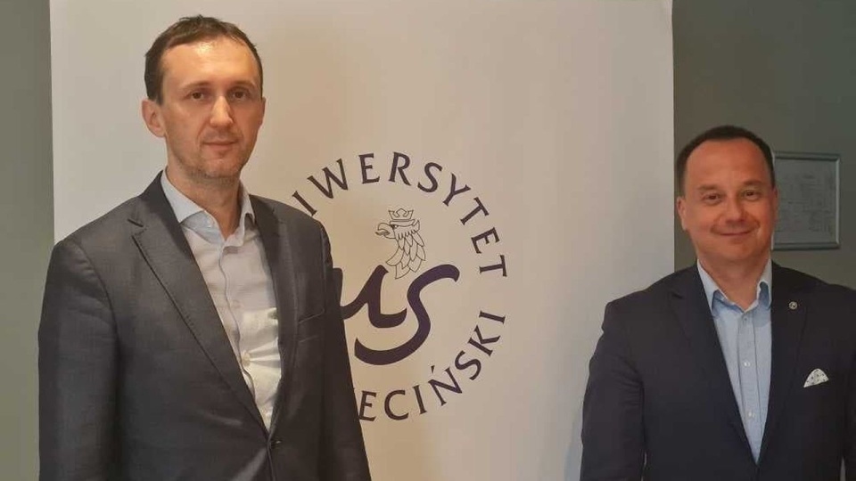 Prof. Ireneusz Dąbrowski (od lewej) i Jarosław Korpysa. Fot. Radio Szczecin
