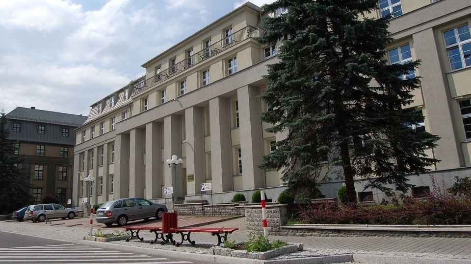 Siedziba centrali Polskiej Grupy Górniczej przy ul. Powstańców 30 w Katowicach. Fot. Wikipedia / Kris D from Metropolia Silesia, Upper Silesia (Oberschlesien) (CC 2.0)