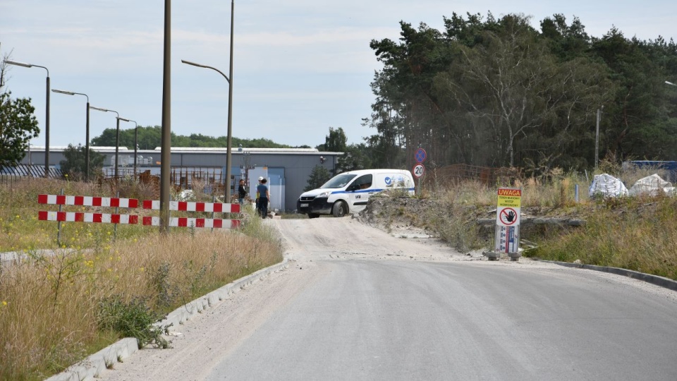 źródło: https://www.swinoujscie.pl/pl/artykul/126/18112/tunel-zwolnil-teren-biora-sie-za-droge