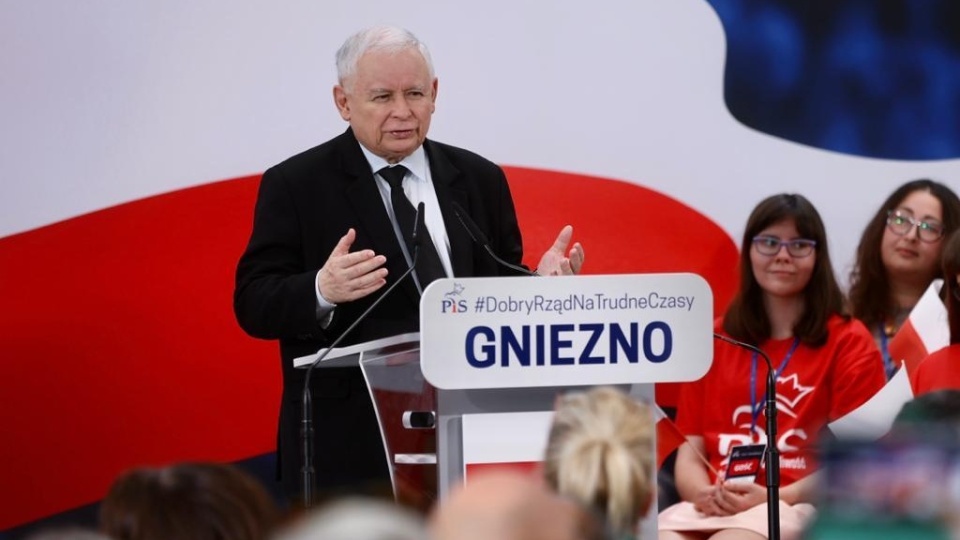Jarosław Kaczyński na spotkaniu z mieszkańcami Gniezna. źródło: twitter.com/pisorgpl