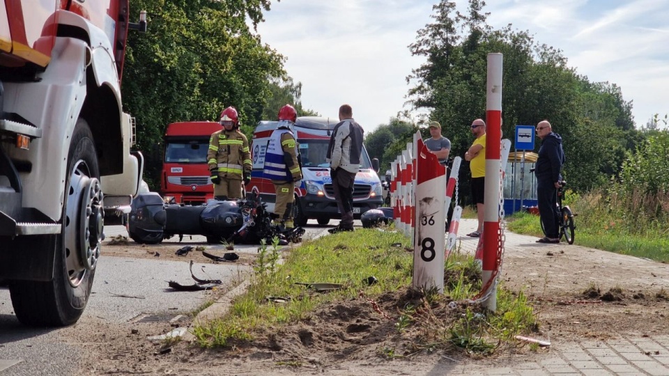 Kierujący samochodem osobowym obywatel Niemiec wymusił pierwszeństwo i zderzył się z motocyklistą. https://kamienskie.info