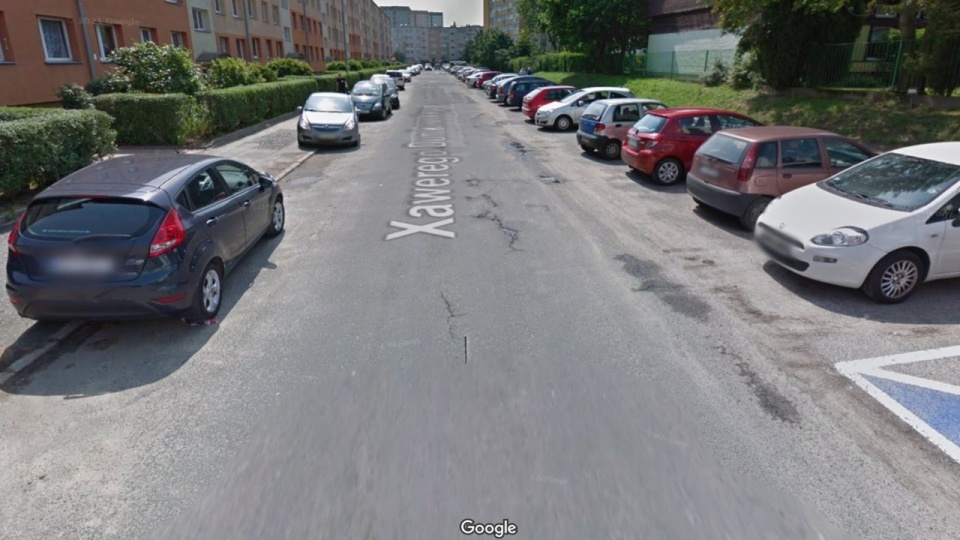 Spore kłopoty czekają od wtorku kierowców, którzy korzystają z ulicy Dunikowskiego na szczecińskich Pomorzanach. Fot. www.google.com/maps