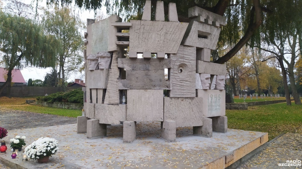 Międzynarodowy Cmentarz Wojenny w Stargardzie. Fot. Kacper Narodzonek [Radio Szczecin]