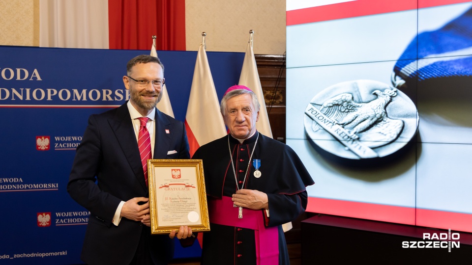 Ojczyźnie można służyć na wiele sposobów - mówił wojewoda zachodniopomorski, Zbigniew Bogucki. Fot. Robert Stachnik [Radio Szczecin]