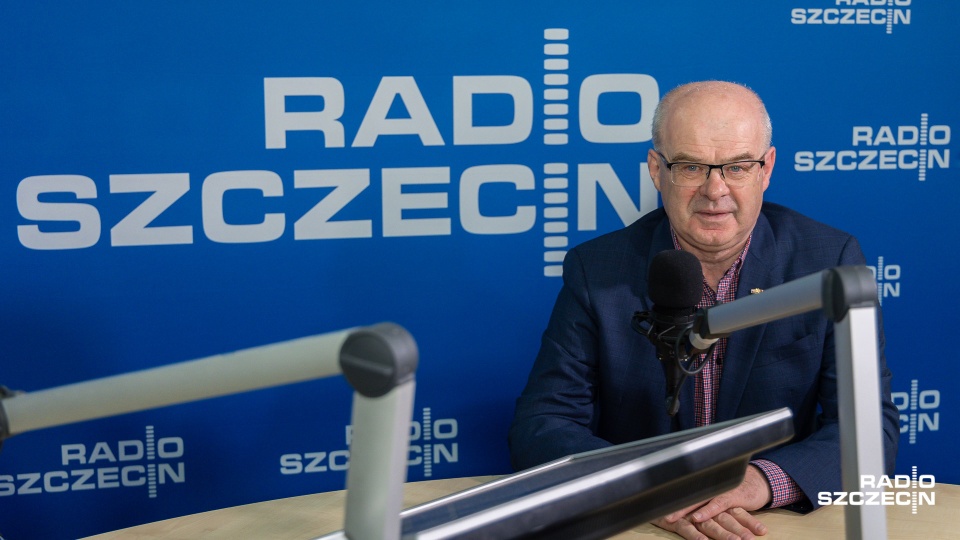 Trzeba było się liczyć z tym, że do takiego zdarzenia dojdzie - mówił jeden z gości audycji "Radio Szczecin na Wieczór", generał Waldemar Skrzypczak. Fot. Robert Stachnik [Radio Szczecin]