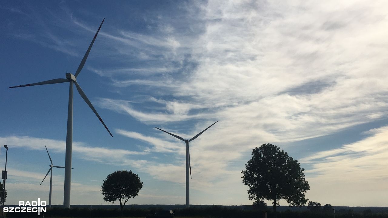 Senat wniósł poprawki do ustawy o elektrowniach wiatrowych