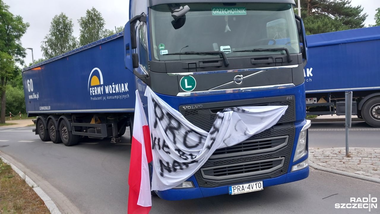 Wiemy, dlaczego ciężarówki zablokowały kluczową drogę we wschodniej części Kołobrzegu. Chodzi o budowę jednego z hoteli.