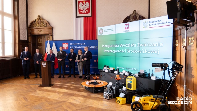 Fot. Robert Stachnik [Radio Szczecin] Wydział Zwalczania Przestępczości Środowiskowej rozpoczyna pracę w Zachodniopomorskiem [WIDEO, ZDJĘCIA]