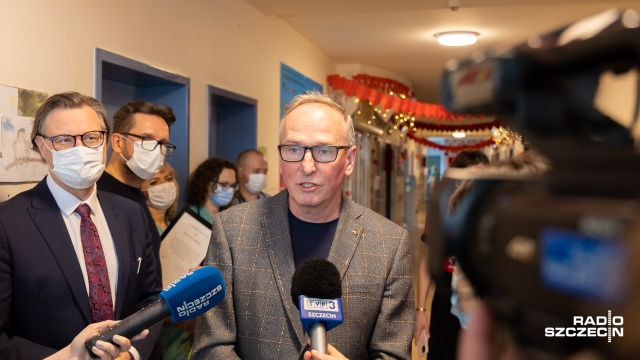 Fot. Robert Stachnik [Radio Szczecin] Najnowszej generacji aparat do USG trafił do Kliniki Świętego Mikołaja [WIDEO, ZDJĘCIA]