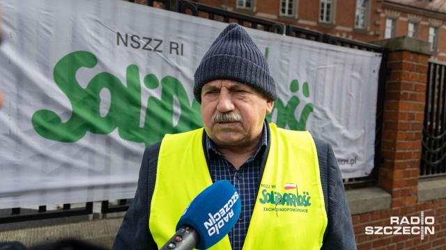 Fot. Robert Stachnik [Radio Szczecin] Porozumienie jest, ale rolnicy z regionu nie kończą protestu [WIDEO, ZDJĘCIA]