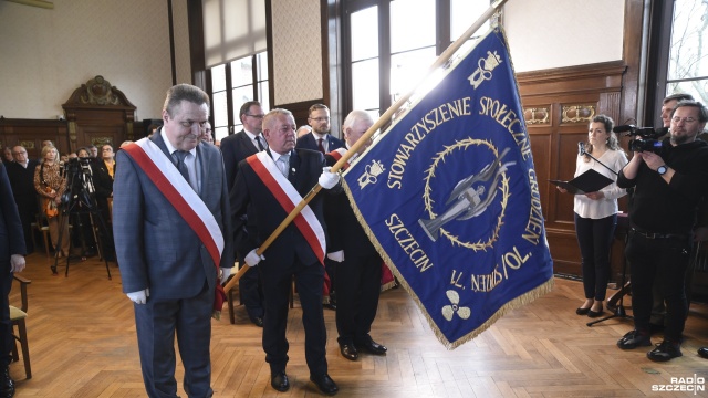 Fot. Kamila Kozioł [Radio Szczecin] Działacze opozycji antykomunistycznej odznaczeni po latach [WIDEO, ZDJĘCIA]