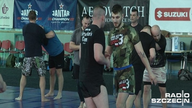 Fot. Przemysław Polanin [Radio Szczecin] "Projekt Wojownik" w Kołobrzegu - weterani i żołnierze trenują sporty walki [ZDJĘCIA]