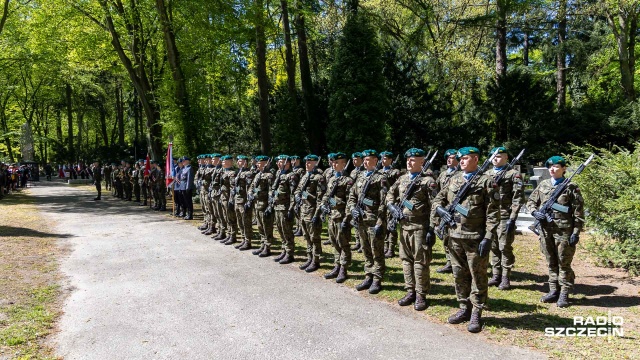 Fot. Robert Stachnik [Radio Szczecin] Rocznica zakończenia II wojny światowej w Szczecinie [WIDEO, ZDJĘCIA]