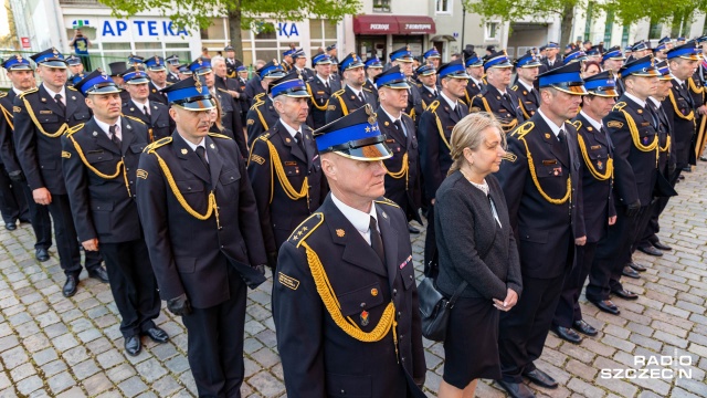 Fot. Robert Stachnik [Radio Szczecin] Nowa kaplica w katedrze. Strażacy świętują [ZDJĘCIA]