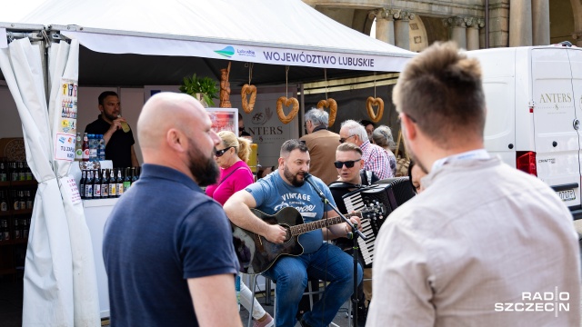 Fot. Robert Stachnik [Radio Szczecin] Piknik nad Odrą. Atrakcje w Szczecinie [ZDJĘCIA]