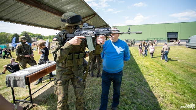 Fot. Maciej Papke [Radio Szczecin] 12. Brygada Zmechanizowana świętuje w Stargardzie [WIDEO, ZDJĘCIA]