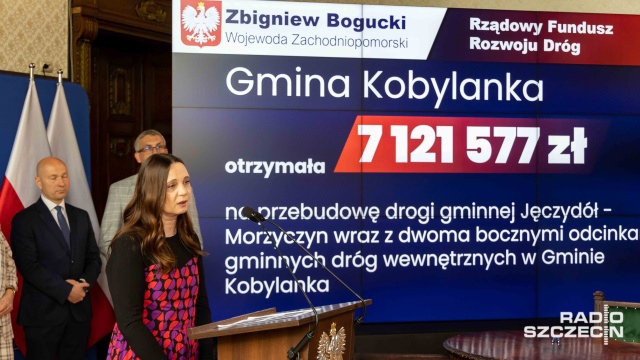 Fot. Robert Stachnik [Radio Szczecin] Kolejne pieniądze na drogi w regionie [ZDJĘCIA]