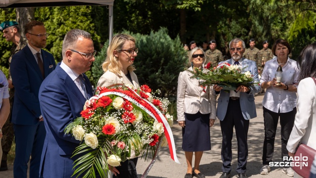 Fot. Robert Stachnik [Radio Szczecin] Narodowy Dzień Pamięci Ofiar Niemieckich Nazistowskich Obozów Koncentracyjnych [WIDEO, ZDJĘCIA]