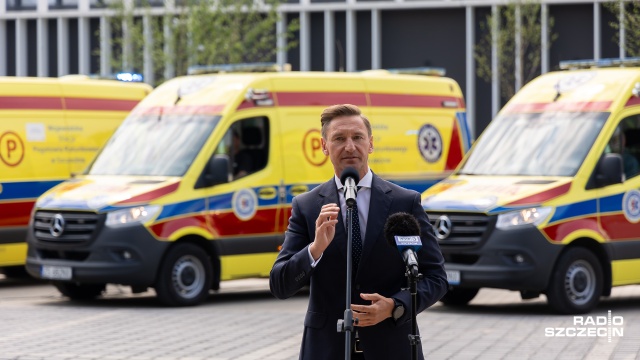 Fot. Robert Stachnik [Radio Szczecin] Nowa Wojewódzka Stacja Pogotowia Ratunkowego oficjalnie otwarta [WIDEO, ZDJĘCIA]